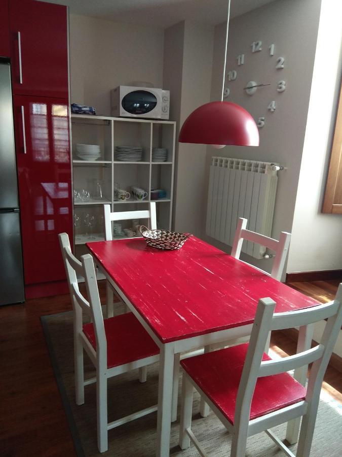 Apartamento Cine Colon Ribadeo Exterior foto